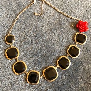 Beautiful Necklace in great condition.